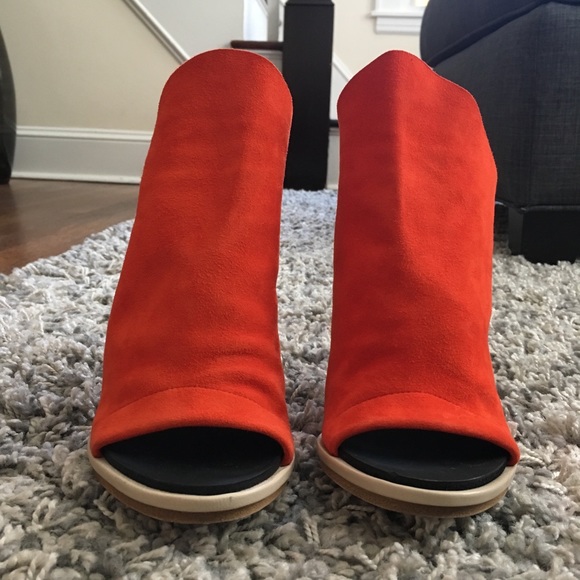 Balenciaga Peep-Toe Heeled Sandals - Picture 3 of 7